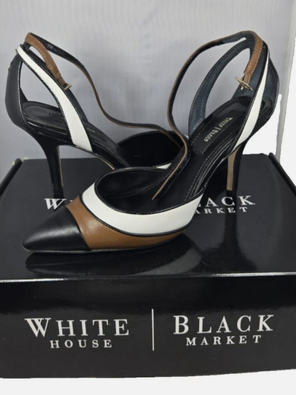 White House Black Market Colorblock Augustina Pointed Toe Heels 7.5 in Box